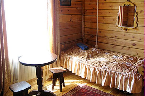 Мини-отель «Байкал Терра» (бывш. гостиница «Байкал»)