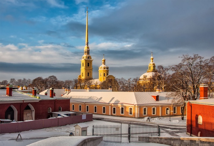 Санкт-Петербург: посетите Петропавловскую крепость и Дворцовую площадь